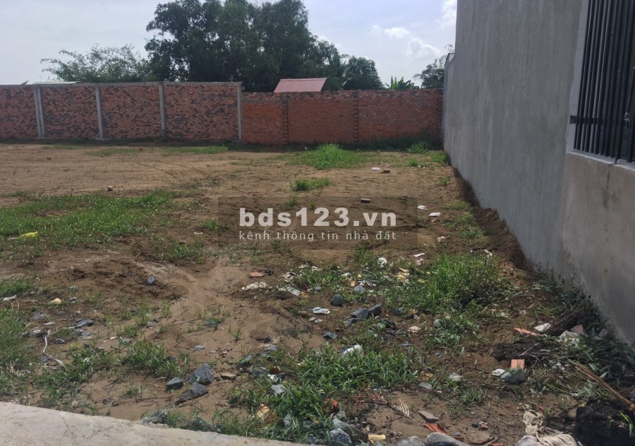 Bán dãy trọ 16p và lô đất đường Nguyễn Văn Bứa
