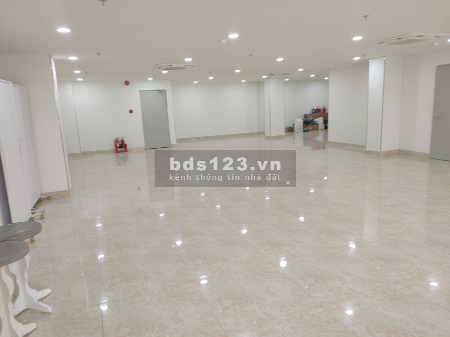 Mhome Kath Building Nguyễn Đình Chính văn phòng cho thuê chính chủ