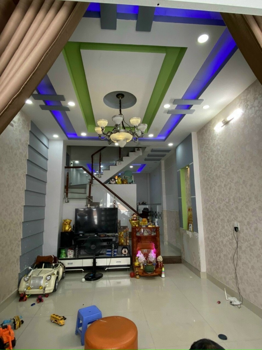 Nhà Hẻm 67 Đào Tông Nguyên, Kp 7 thị trấn Nhà Bè mà giá ngoại ô giá 3,98 tỷ