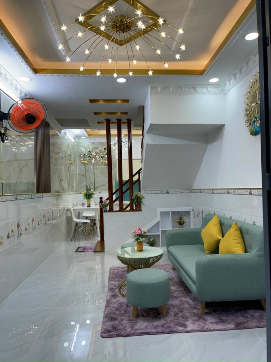 Bán Nhà đẹp - hẻm 2279 Huỳnh Tấn Phát, KP 7, Nhà Bè, 2 lầu 4PN giá 2,35 tỷ
