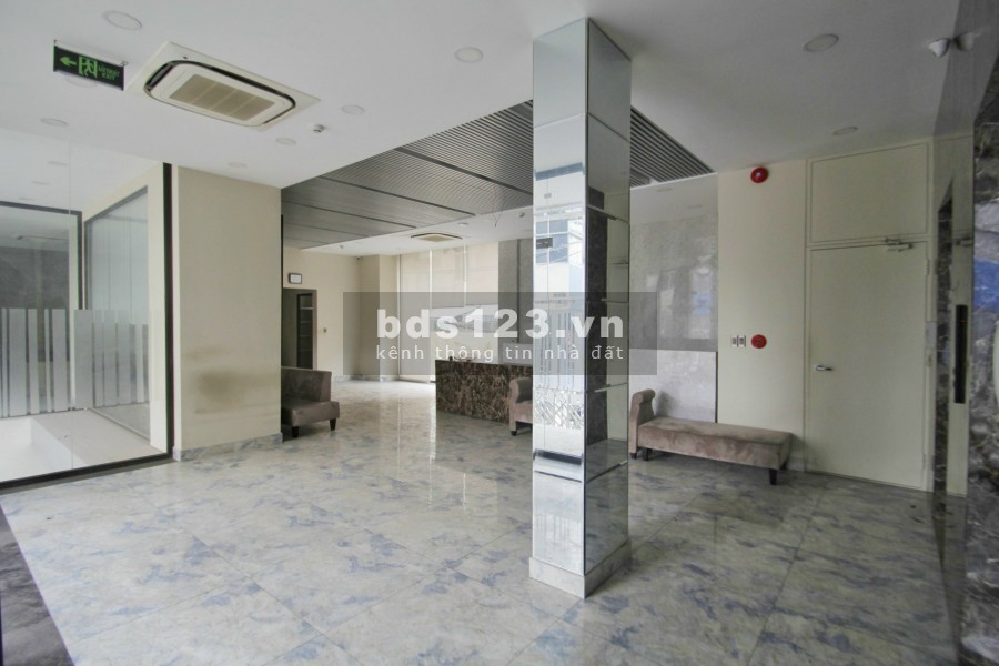Cho thuê tòa nhà Halo Building, MT Hoàng Sa (1100m2), Quận 1