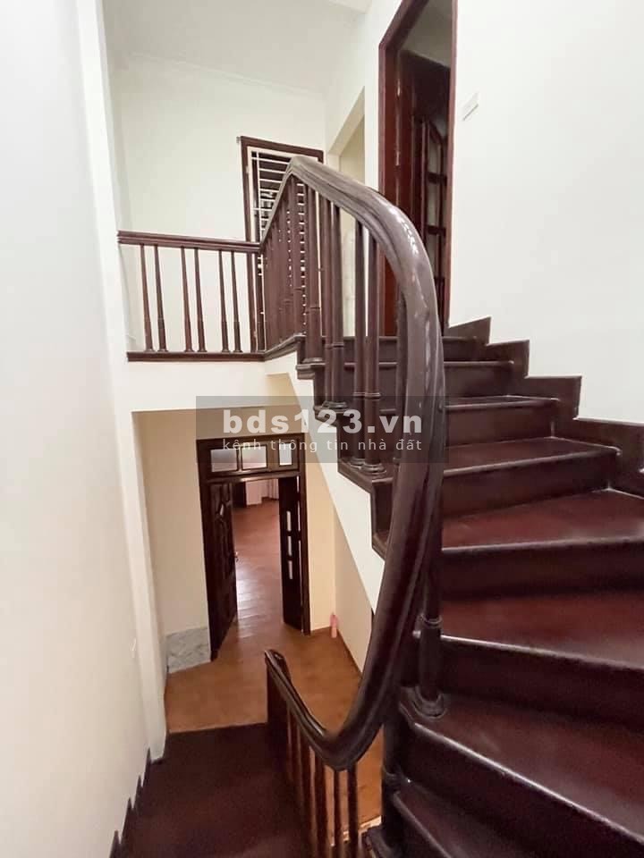 Cần bán nhà khu Trường Chinh Thanh Xuân 58/60m2 nhà 4 tầng mặt tiền 4.5m giá 6.85 tỷ