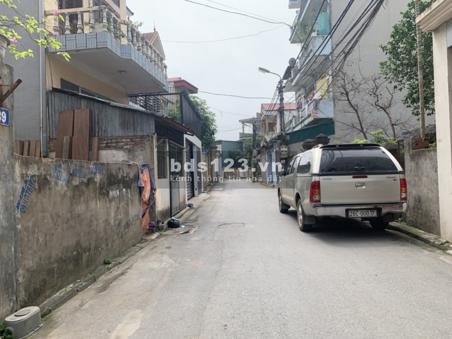 Chị gái cần tiền bán vội 79m mặt ngõ 188 Tư Đình khu A38 quân đội