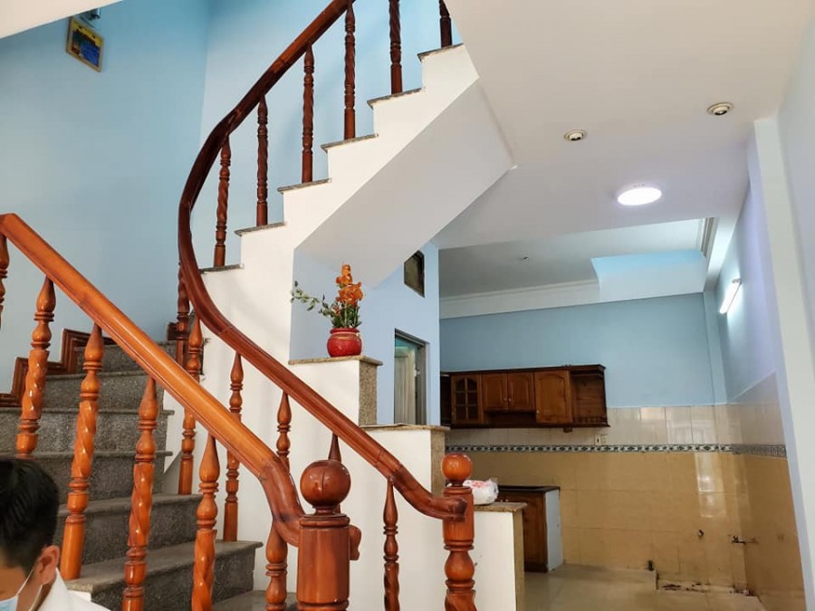 Gấp bán nhà Âu Cơ 4X13 - HXH - 4 tầng BTCT giá chỉ 6tỷ2