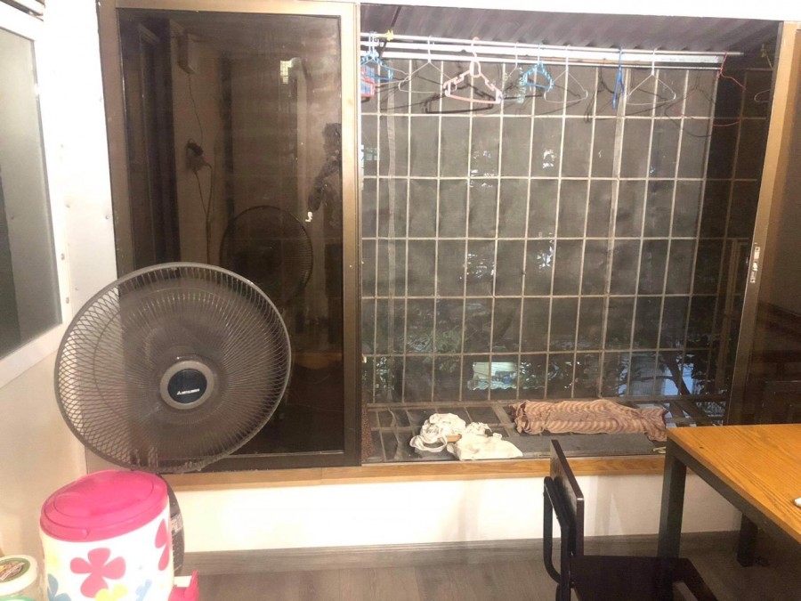Chính chủ cho thuê nhà tập thể Vĩnh Hồ, tầng ba, DT 60m2 Giá 7tr/th LH 0904804937