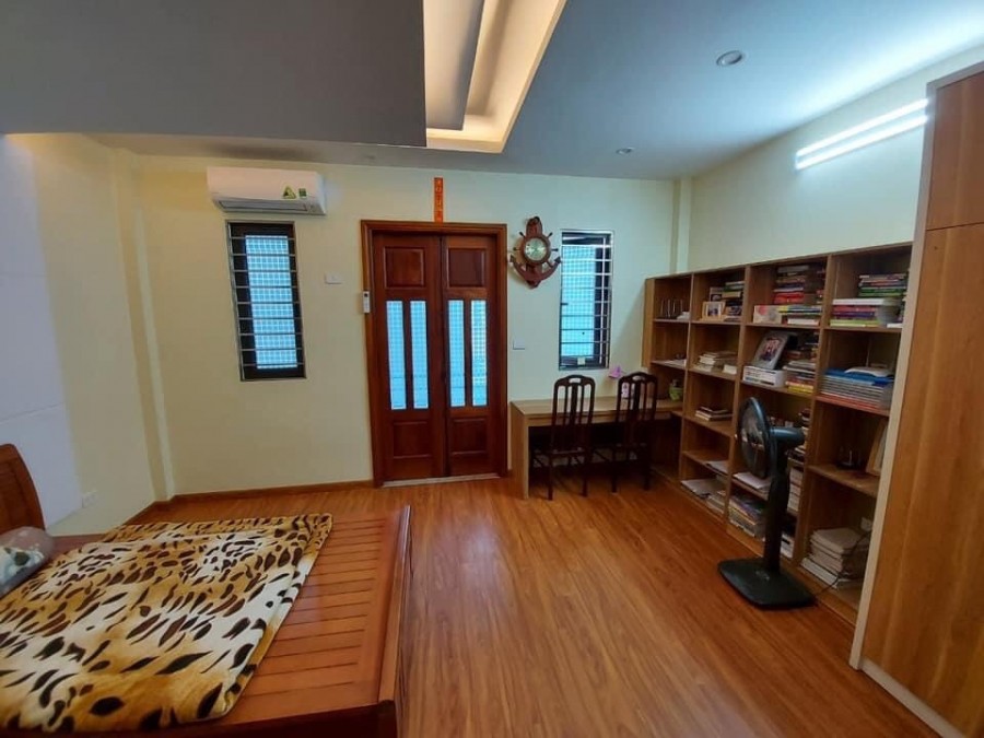 Bán Nhà Nguyễn Ngọc Nại Thanh Xuân Sát Phố Ngõ Ô Tô Nhà Đẹp Ở Luôn 50m2*5T Chỉ 7 Tỷ 0835967888
