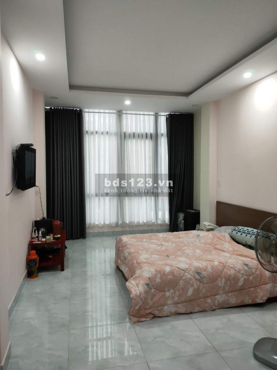 Cần cho thuê nhà số 41/x Lê Văn Linh, P13, Q4
