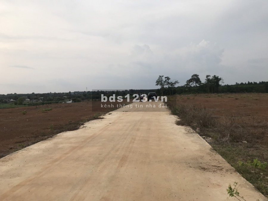 Đất 5x30 100 thổ cư, NH hỗ trợ, đường Võ Văn Kiệt TT TX Phú Mỹ