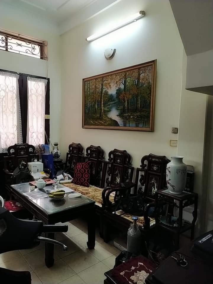 BÁN GẤP Nhà phố Chùa Bộc Oto đỗ cửa Giá 4,45 Tỷ 4 tầng ở ngay Kinh doanh VP Gần Vincom
