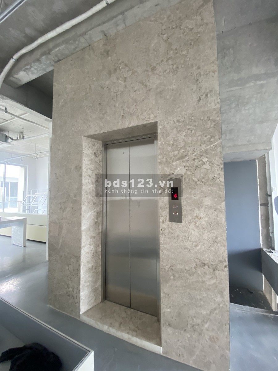 (GIÁ TỐT NHẤT LÚC NÀY)Cho Thuê Nhà Phố Thương Mại Saritown 400m2- Sala Thủ Thiêm giá 75tr LH 0909246874