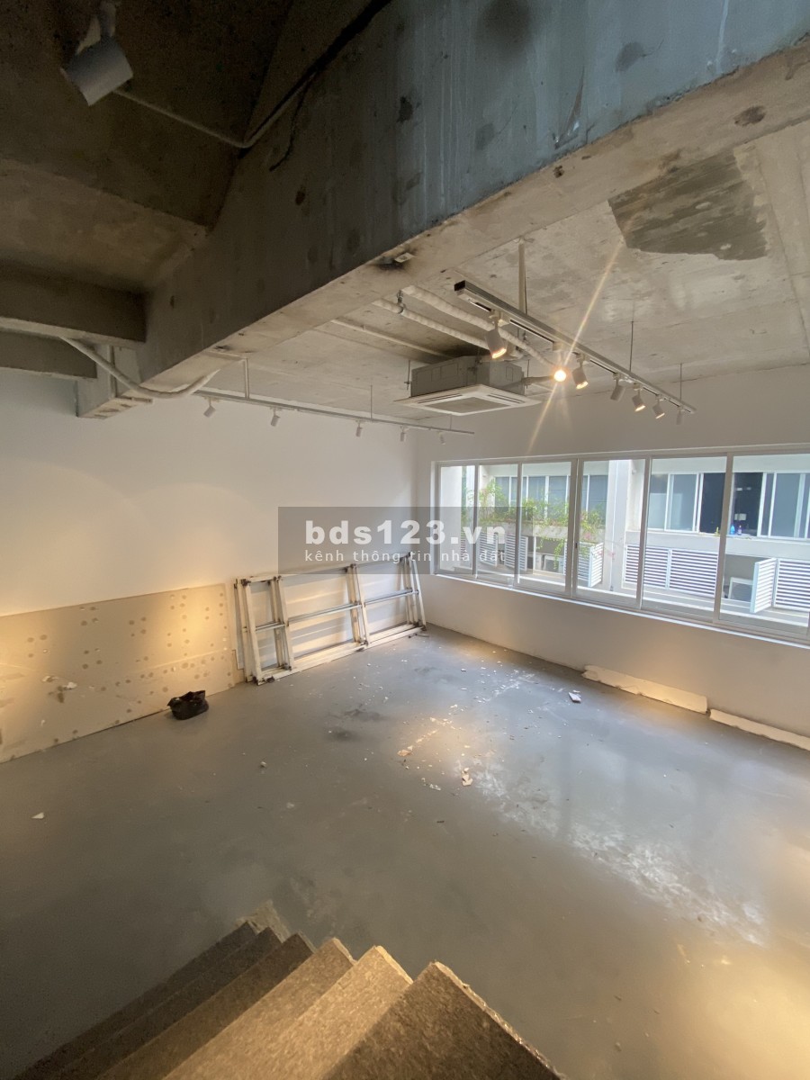 (GIÁ TỐT NHẤT LÚC NÀY)Cho Thuê Nhà Phố Thương Mại Saritown 400m2- Sala Thủ Thiêm giá 75tr LH 0909246874