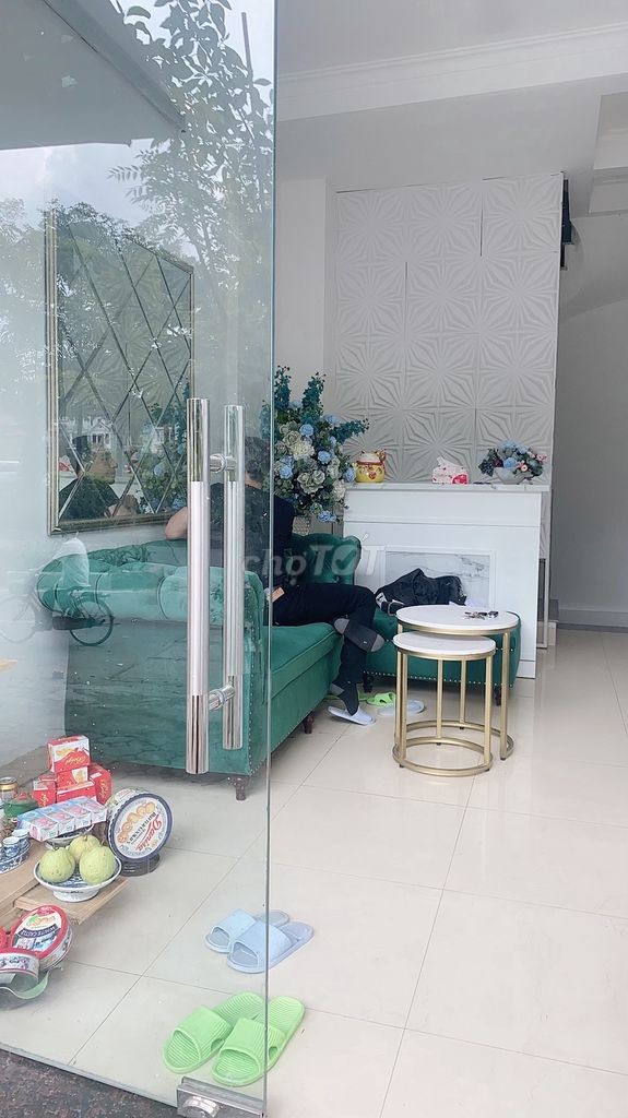Cần sang nhương spa mặt đường Bưởi, Phường Vĩnh Phúc, Quận Ba Đình, Hà Nội