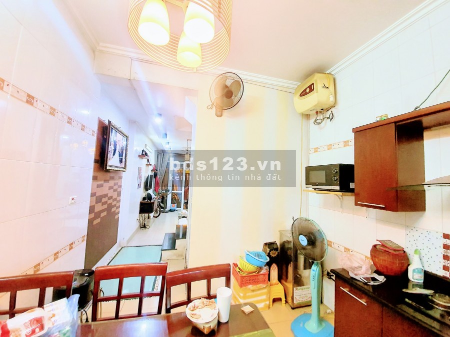 BÁN GẤP! NHÀ PHỐ TÂN MAI 48M2, MT 4.2M NỞ HẬU, Ô TÔ DỪNG ĐỖ, KINH DOANH ĐỈNH, GIÁ 4.5 TỶ