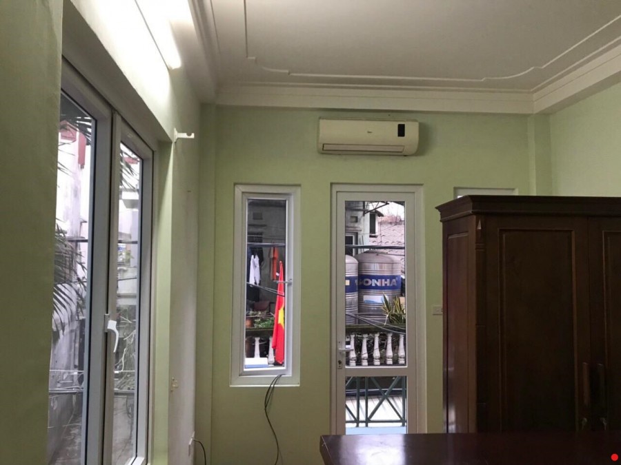 Bán Nhà Vương Thừa Vũ, 52M2, 3T, 6.5 Tỷ, Phân Lô, Ô Tô Tránh, KD Sầm Uất.