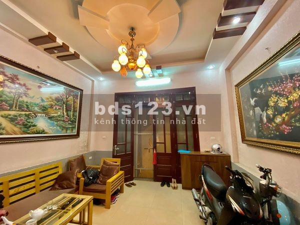 LÔ GÓC GẦN PHỐ 4 NGỦ ĐẦY ĐỦ CÔNG NĂNG Ở LUÔN GIÁ 4.4 tỷ