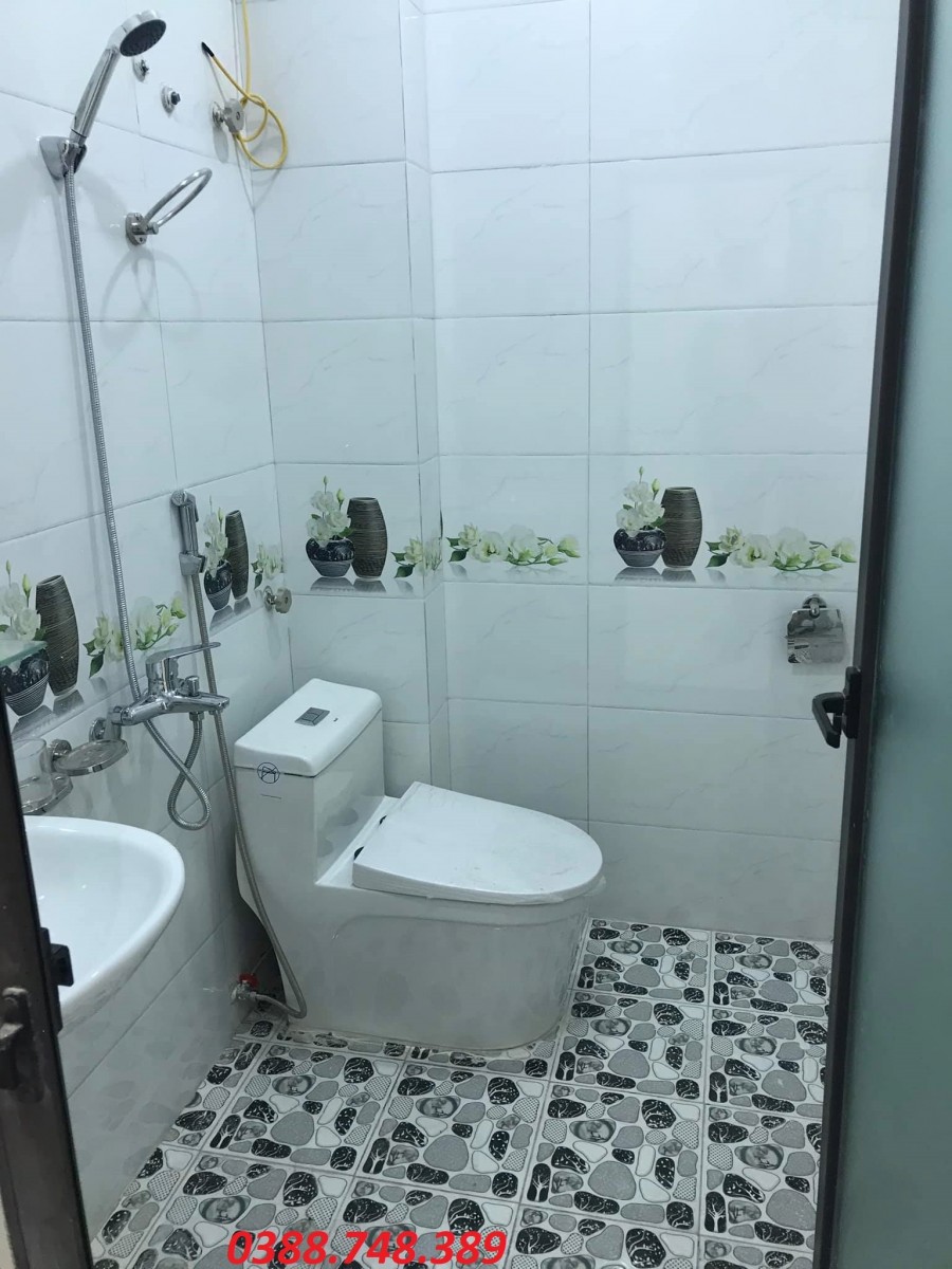 Bán nhà Lê Đức Thọ 34mx 5T Ôtô đỗ 20M giá 3.7tỷ