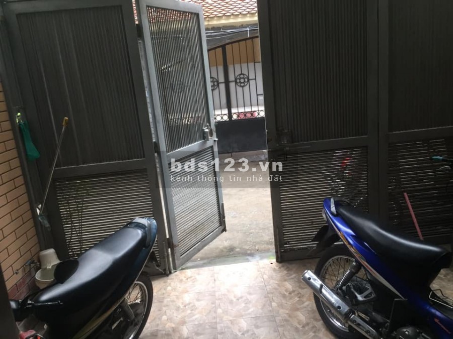 CHUYỂN CÔNG TÁC BÁN NHÀ PHỐ HOÀNG HOA THÁM, BA ĐÌNH 3T, 62M2, giá 10,5 tỷ (Ngõ ô tô)