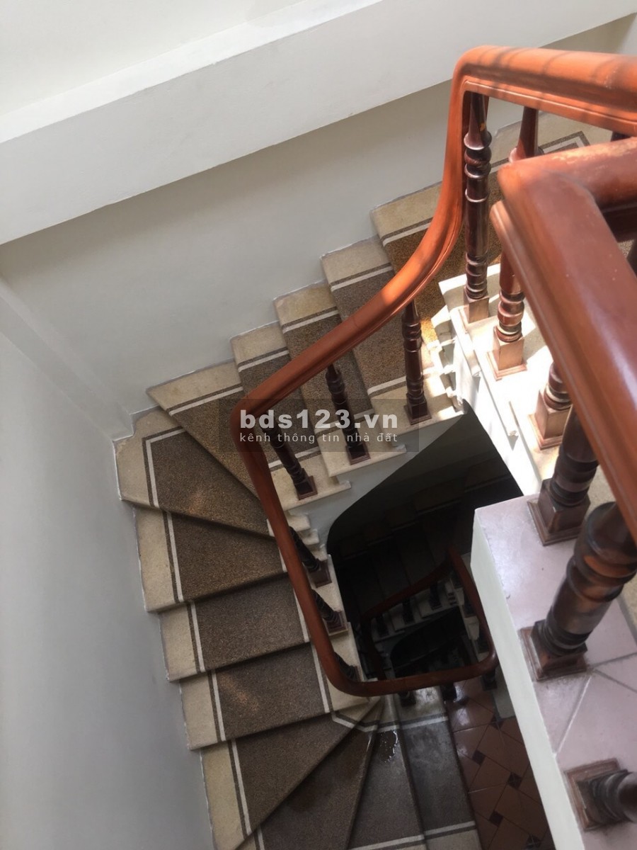 Cực Hiếm – Nhà Giải Phóng, Cho Thuê Đỉnh, 42m2x5TxMt4m, Giá 3,5 Tỷ.