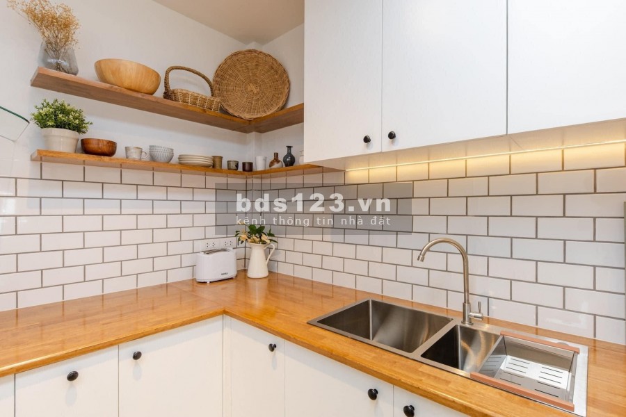NHÀ HẺM XE HƠI ÚT TỊCH, TÂN BÌNH, 33.5M2, 4 TẦNG, BTCT, CHỈ 4.95T. HDT 14tr/ tháng