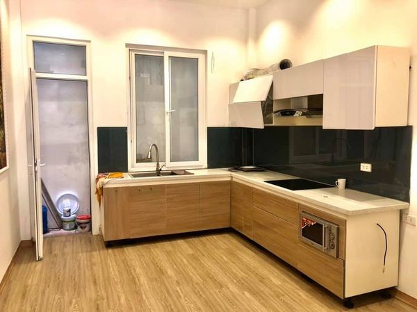 Siêu phẩm Láng, Đống Đa cách mặt phố 80M trước nhà 5M Thoáng trước sau