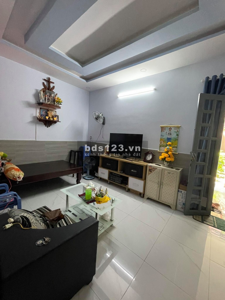 1 căn ra mặt tiền 3 tỷ nhỉnh Trần Bá Giao - Dương Quảng Hàm phường 5 Gò VẤp
