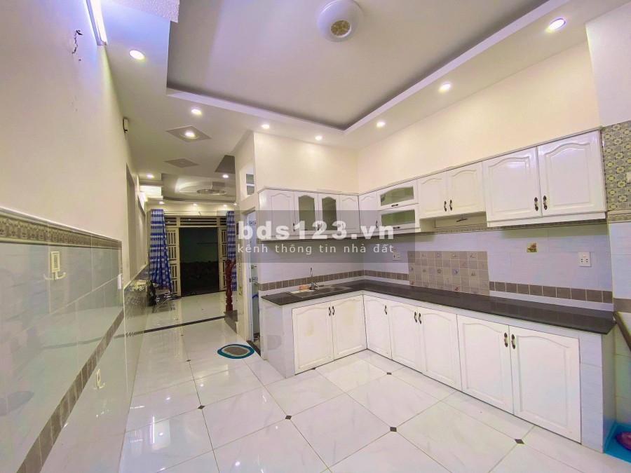 Bán nhà HXH Hoàng Hoa Thám, Phú Nhuận, 38m2, nhỉnh 5 tỷ, Gặp Dũng
