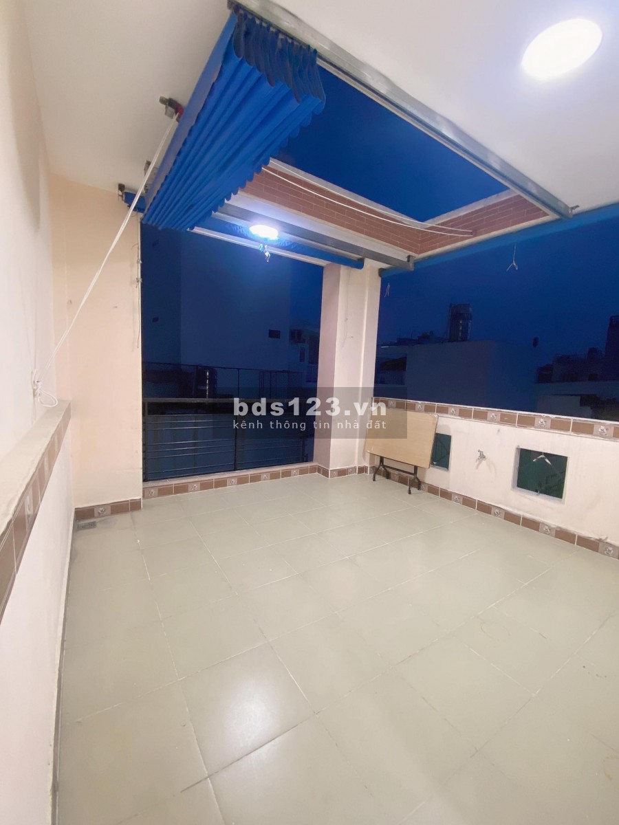 Bán nhà HXH Hoàng Hoa Thám, Phú Nhuận, 38m2, nhỉnh 5 tỷ, Gặp Dũng