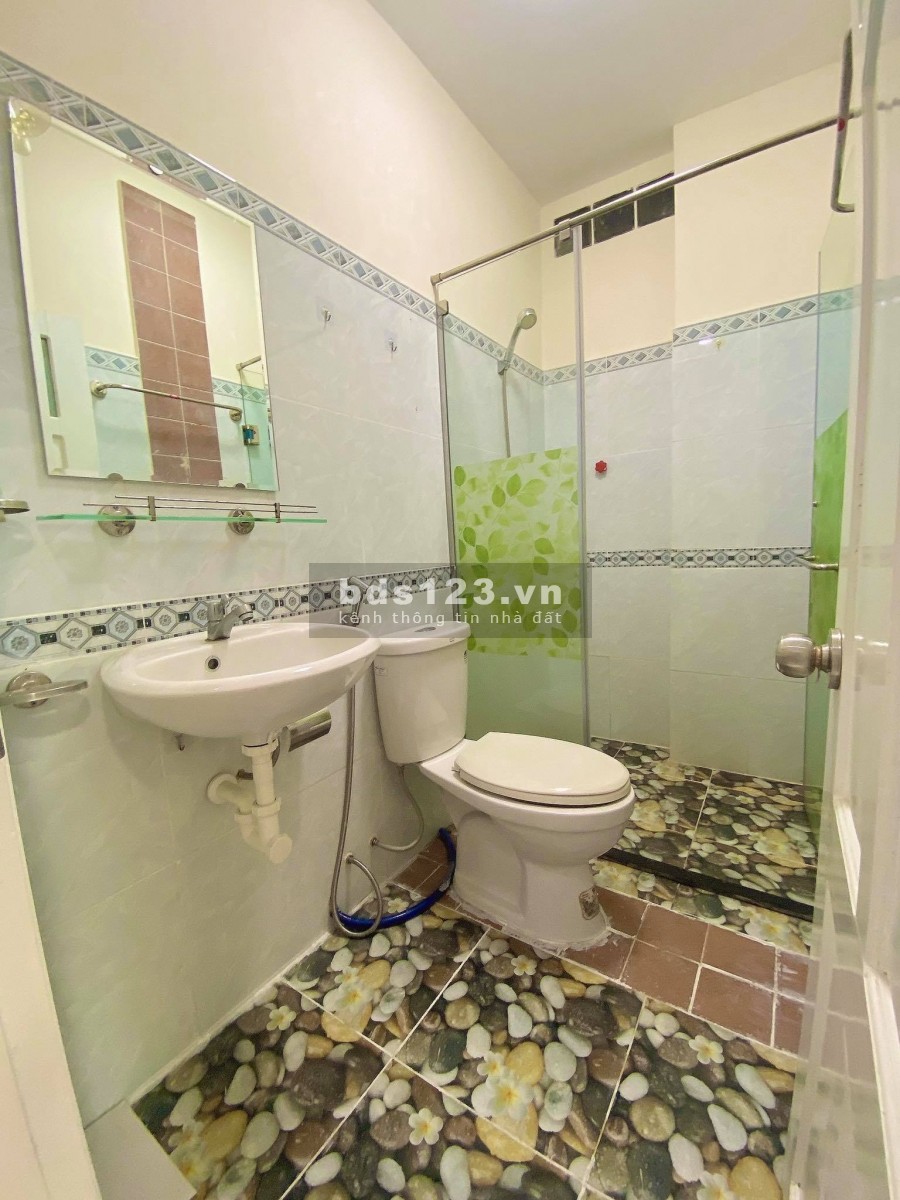 Bán nhà HXH Hoàng Hoa Thám, Phú Nhuận, 38m2, nhỉnh 5 tỷ, Gặp Dũng