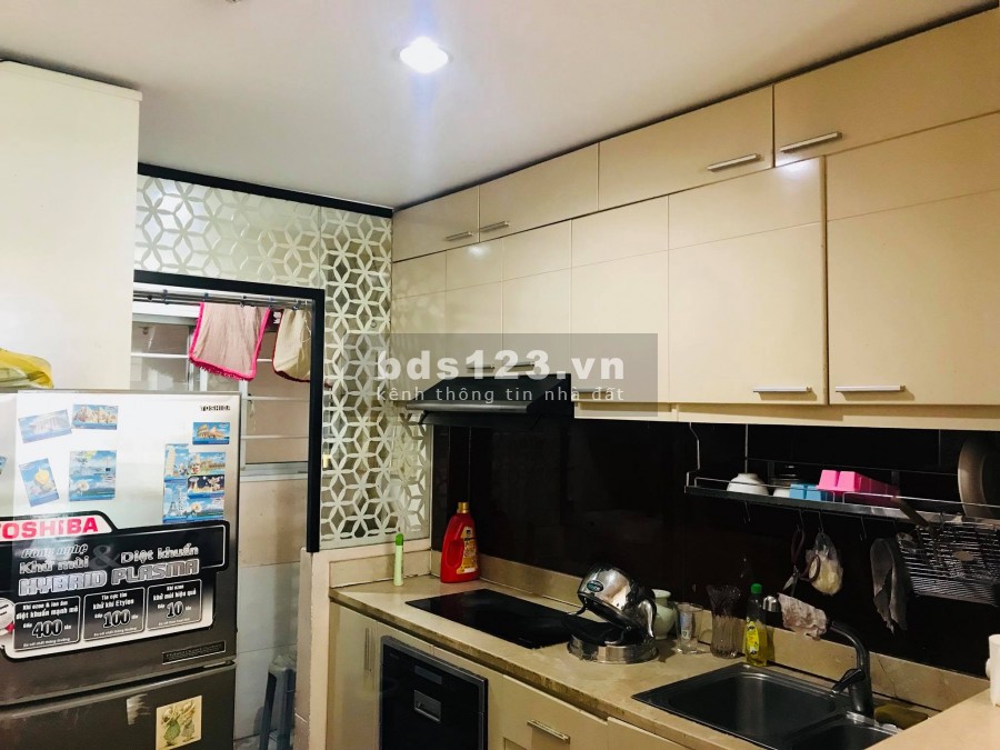 Mình Cần Cho Thuê Căn Hộ Tản Đà Q.5 Dt : 101m2 3PN, Giá : 12 tr/th Có Đủ Nội Thất