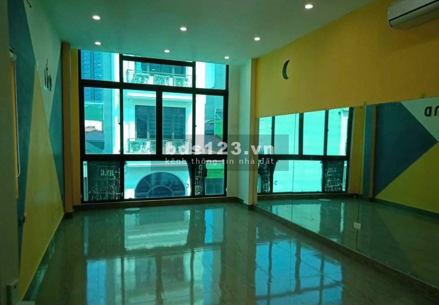 Bán nhà mặt phố Nguyễn NGọc Nại,Thanh Xuân DT 88m 5T,thang máy xịn