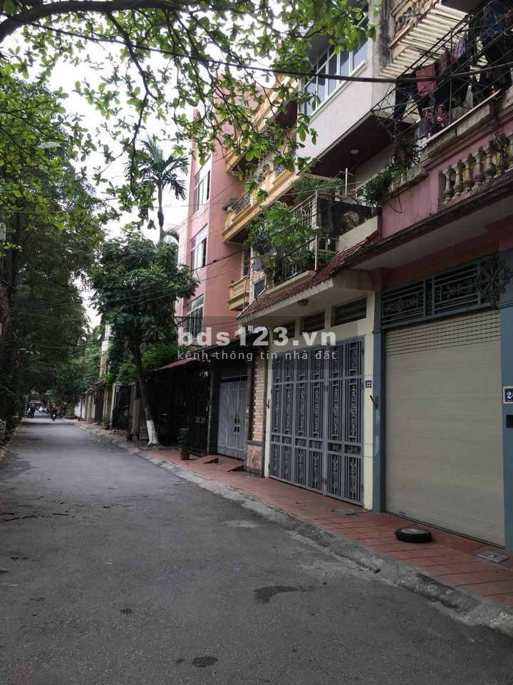 BÁN NHÀ DƯỜNG KHUẤT DUY TIẾN 121m2, 5 TẦNG , 5.6M MẶT TIỀN 22 TỶ ( KINH DOANH ĐỈNH )