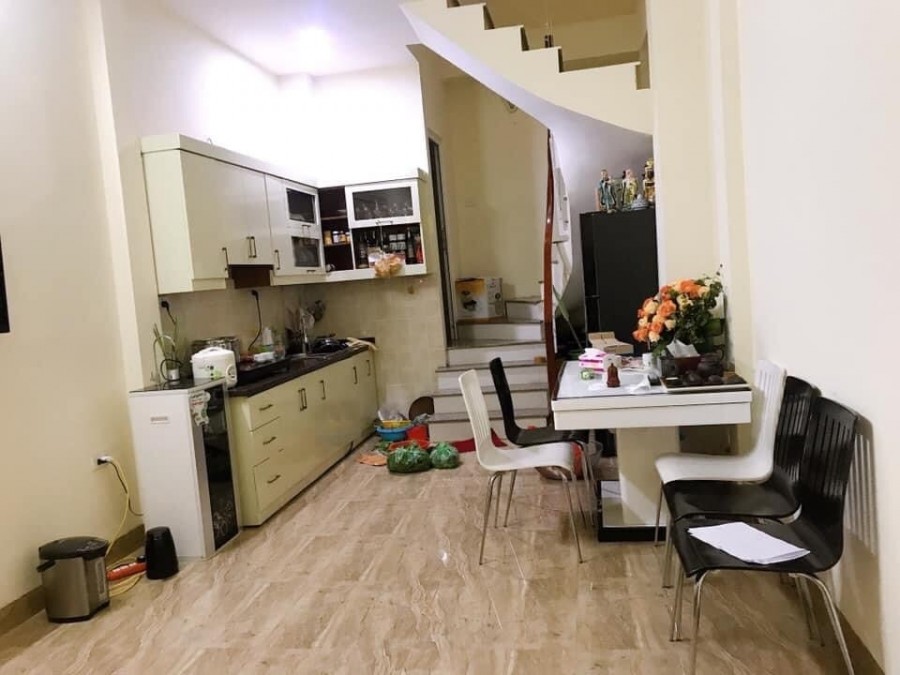 Bán nhà Đội Cấn, Ba Đình, 5 ra phố ô tô, 30m2 x 4 tầng, 4 tỷ