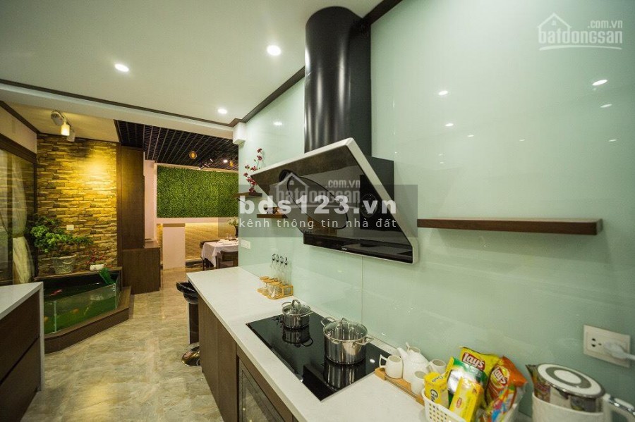 Chính chủ cần bán gấp CH D. Le Pont D'or, Tân Hoàng Minh, Hoàng Cầu 121m2, 3PN đủ đồ, chỉ 5.2 tỷ