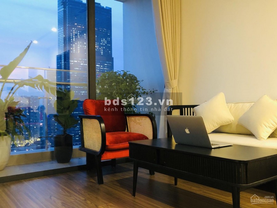 Chuyển công tác nên cần bán gấp căn 3PN dự án Vinhomes Westpoint, view Keangnam