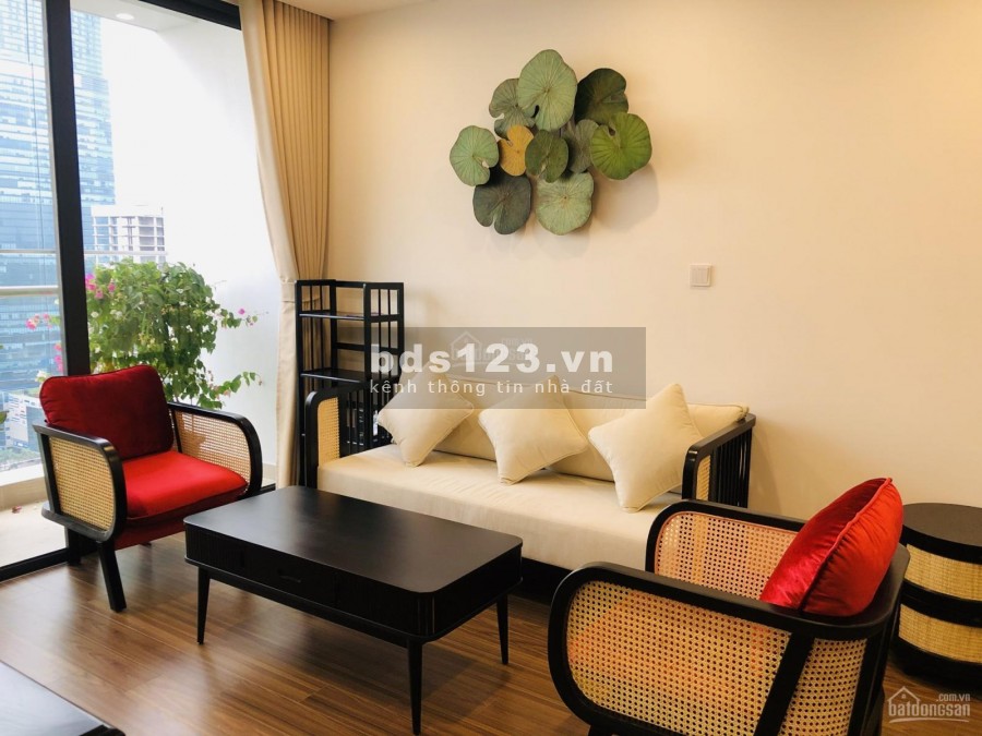 Chuyển công tác nên cần bán gấp căn 3PN dự án Vinhomes Westpoint, view Keangnam