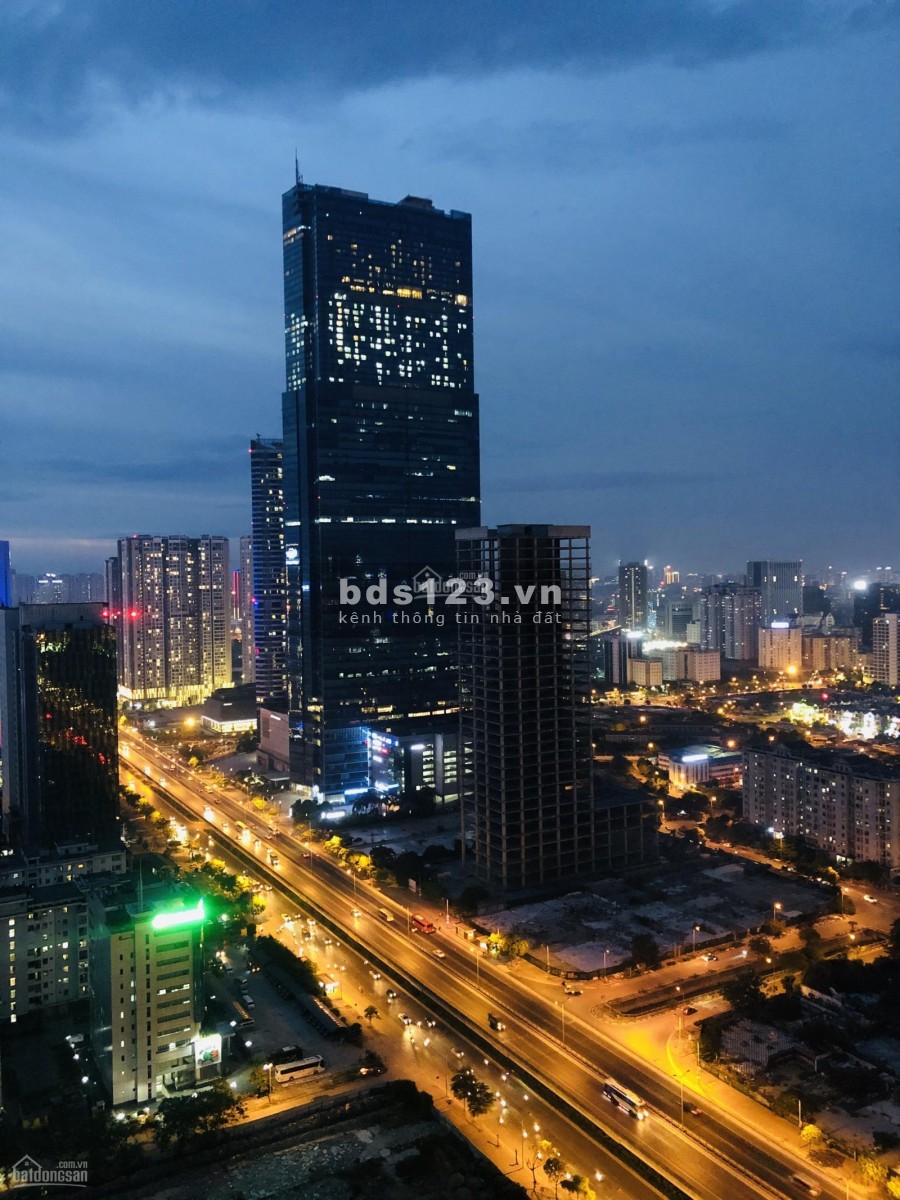 Chuyển công tác nên cần bán gấp căn 3PN dự án Vinhomes Westpoint, view Keangnam