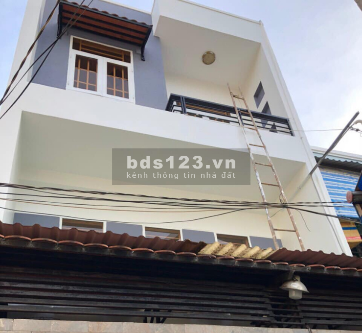 Bán nhà mới 3 tâng BTCT Thông Tây Hội, P.10, GV 49m2(5x10) 3,8 tỷ TL