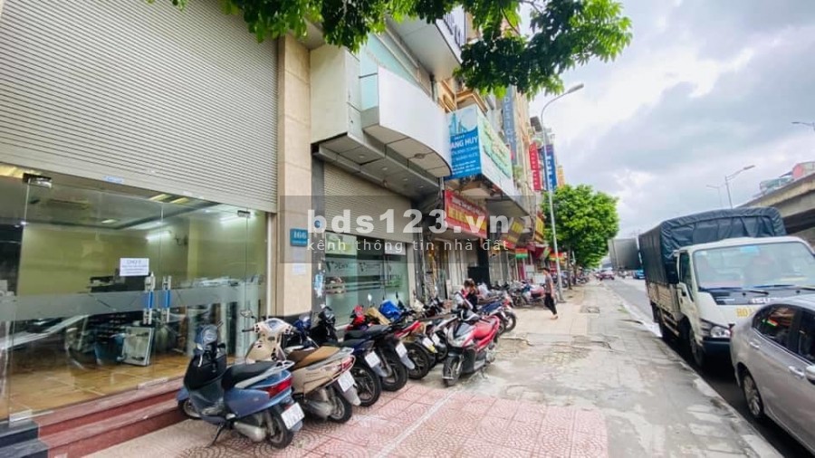 NHÀ MẶT ĐƯỜNG NGUYỄN XIỂN 60m2 8 TẦNG MẶT TIỀN 4,8M ( KINH DOANH SẦM UẤT )