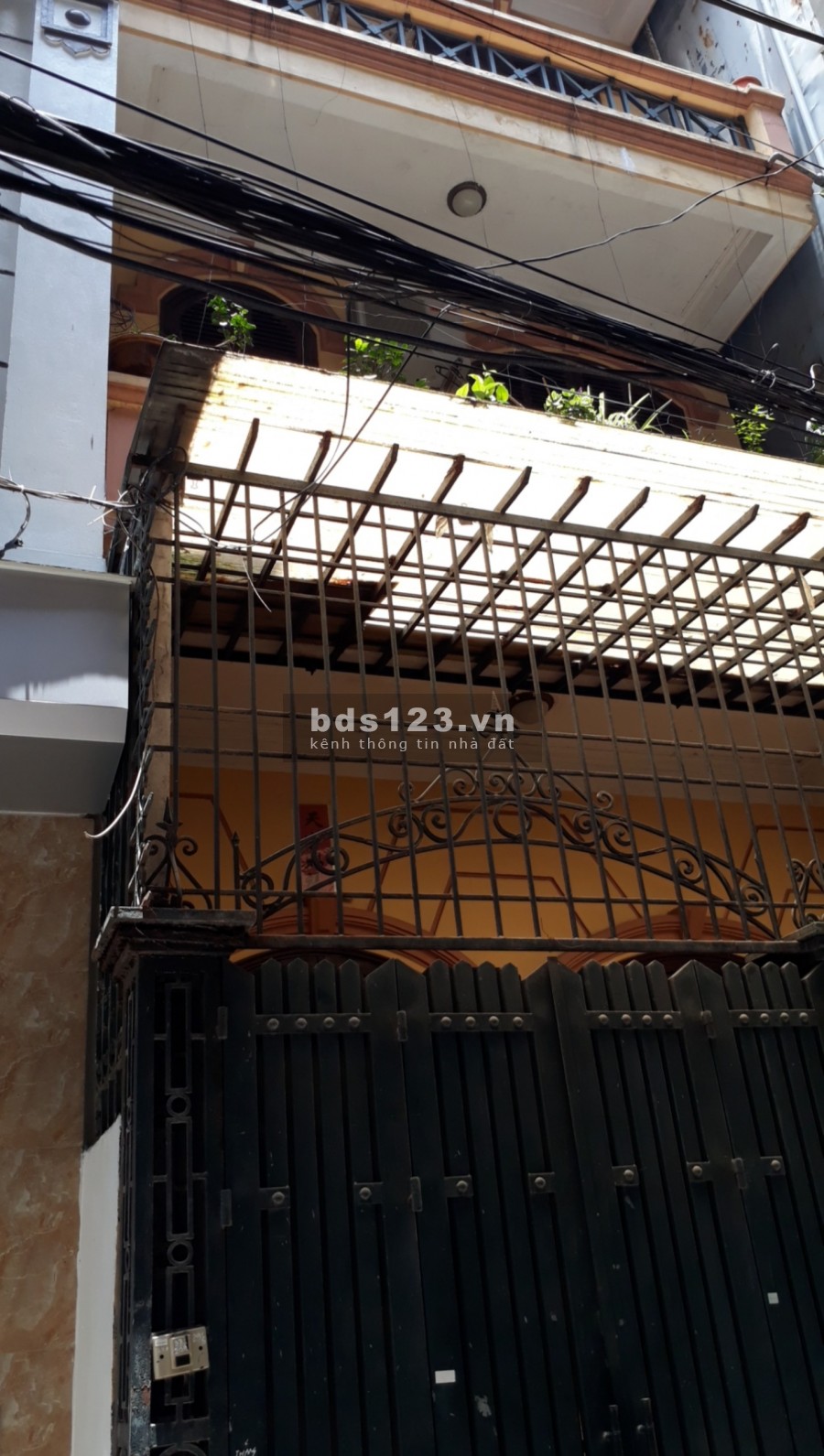 HIẾM!!! 3.2 tỷ, LÔ GÓC, NGÕ NÔNG DT35M, MT4M