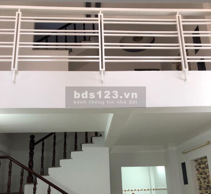 Bán nhà mới 3 tâng BTCT Thông Tây Hội, P.10, GV 49m2(5x10) 3,8 tỷ TL