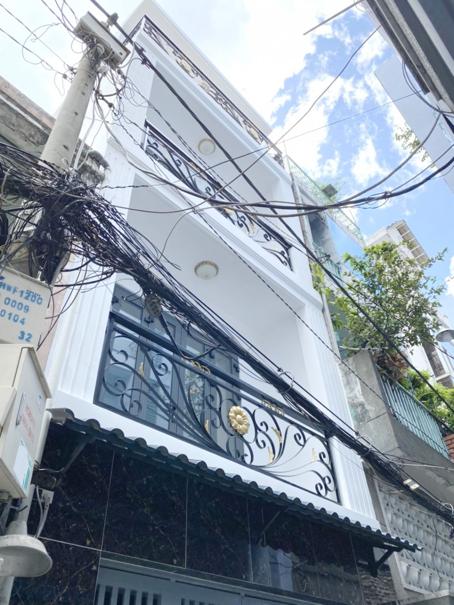 Nhà mới, đẹp, 3 tầng, hẻm Đặng Chất thông Dạ Nam P3 Q8