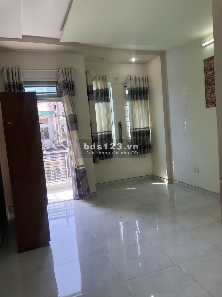 CHDV Đẹp Đường Số 17 Trệt 3Lầu-ST 7PN Giá 21Tr/th
