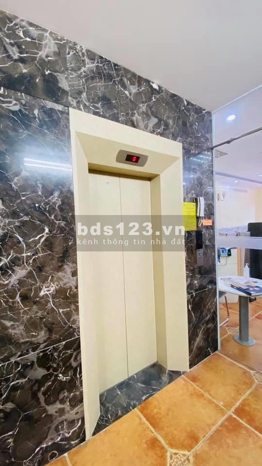 NHÀ MẶT ĐƯỜNG NGUYỄN XIỂN 60m2 8 TẦNG MẶT TIỀN 4,8M ( KINH DOANH SẦM UẤT )