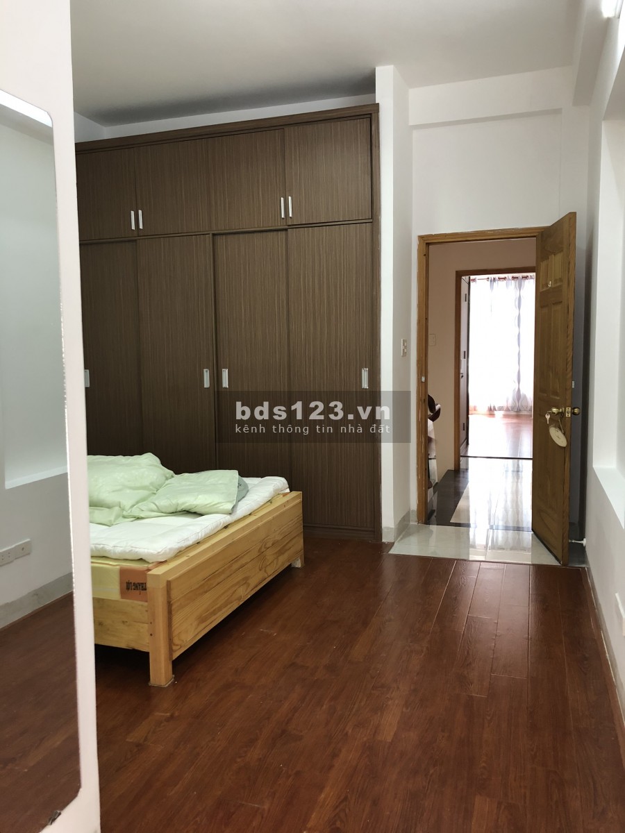 Cho Thuê Nhà mặt tiền Nguyễn Ngọc Phương: Trệt Lửng 3 Lầu: DTSD 350m2: cho đầu tư CH, Homestay