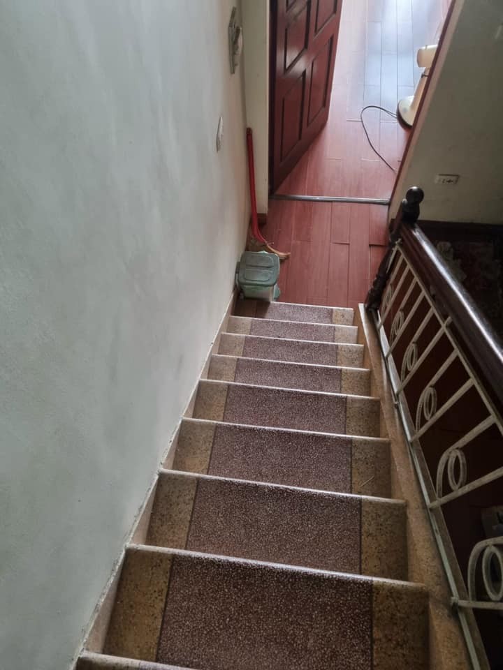 Bán nhà DT 42m, MT 4m , 3T, giá chào 4.6 tỷ.Lạc Long Quân, Tây Hồ.