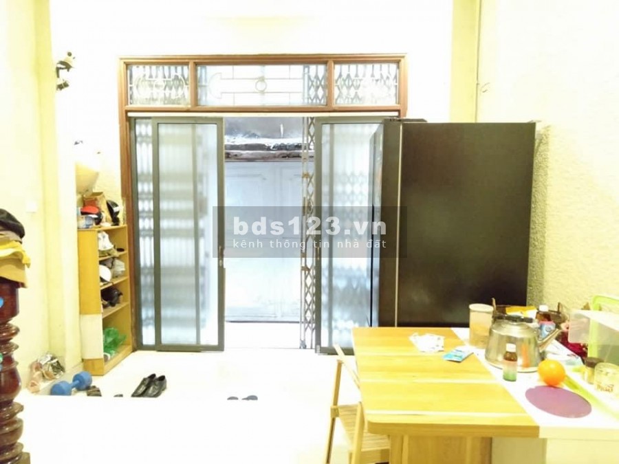 Nhỉnh 2Tỷ Cách Mặt Phố Yên Lãng 40m 5Tầng Tiện Ích Đầy Đủ