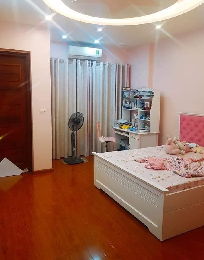 Bán nhà phân lô, ôtô, Quan Nhân, Cầu Giấy, 48m2, 5T, 2 thoáng , giá 6.3 tỷ.