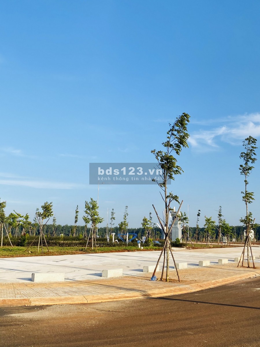 Chính chủ bán 100m2 đất Hà Huy Tập - Buôn Ma Thuột, đã có sổ, lh 0935.985.369