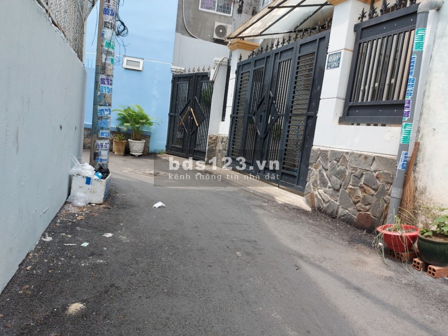 Trần Quý Cáp, 50m2, chỉ 4 tỷ 500 triệu, nhà ở ngay, đẹp, ngang 5m