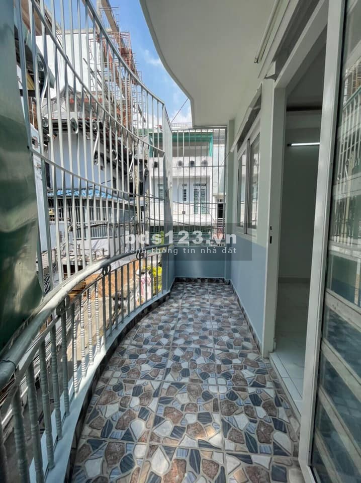 Trần Quý Cáp, 50m2, chỉ 4 tỷ 500 triệu, nhà ở ngay, đẹp, ngang 5m
